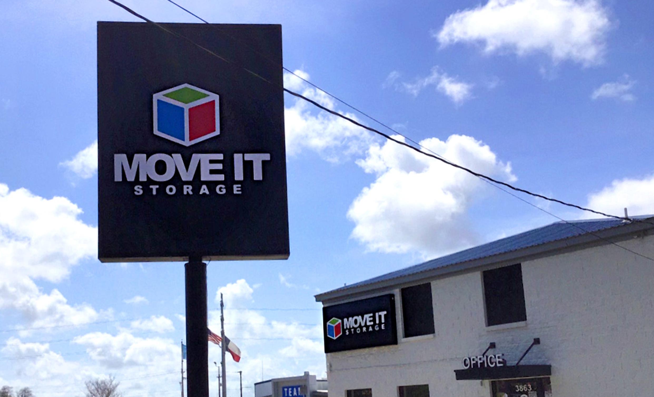 Move It StorageAlvin, TX Coast2Coast Signs